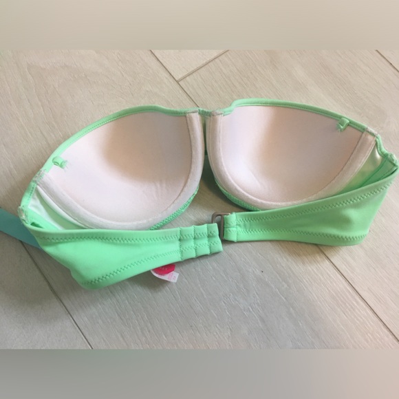 Victoria Secret Neon Green Bandeau Bikini top. 32B. - Picture 2 of 3